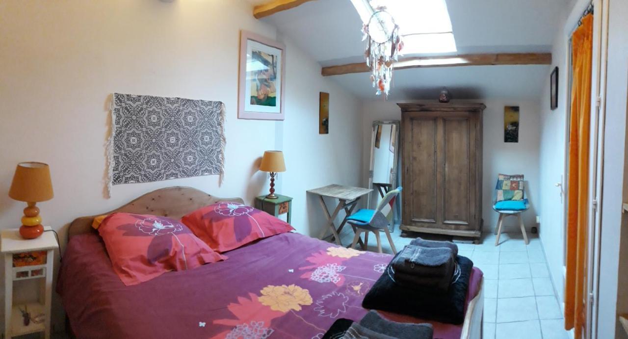 Patin Couffin Hotel Puyloubier Ngoại thất bức ảnh